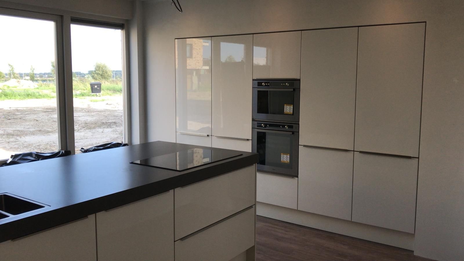 Maatwerk inbouwkast & betimmering — Timmerwerk in Utrecht